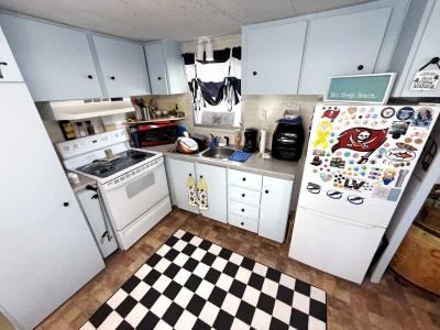 Photo 3 of 13 of home located at 5151 4th St N Saint Petersburg, FL 33713