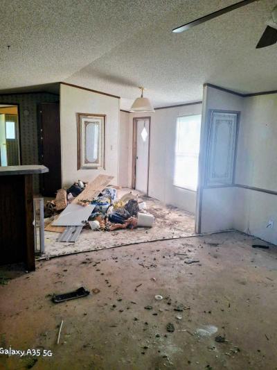 Photo 3 of 8 of home located at 930 Graphic Arts Rd, Lot 48 Emporia, KS 66801