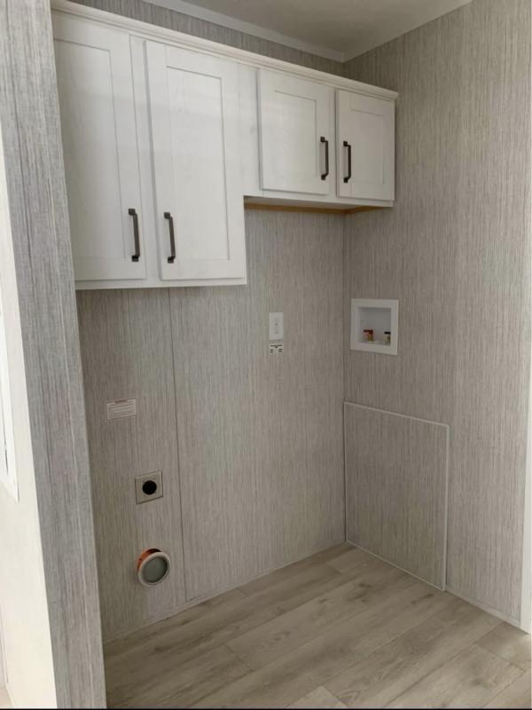 2024 Commodore Mobile Home