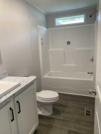 2024 Commodore Mobile Home