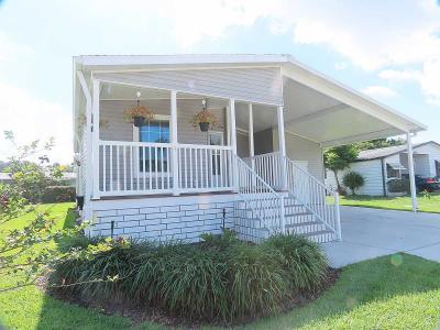 Mobile Home at 815 E Palm Valley Oviedo, FL 32765