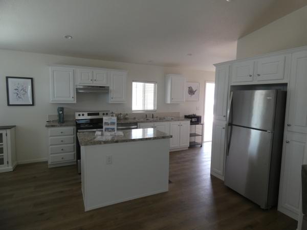 2025 Champion SRE2844PC Mobile Home