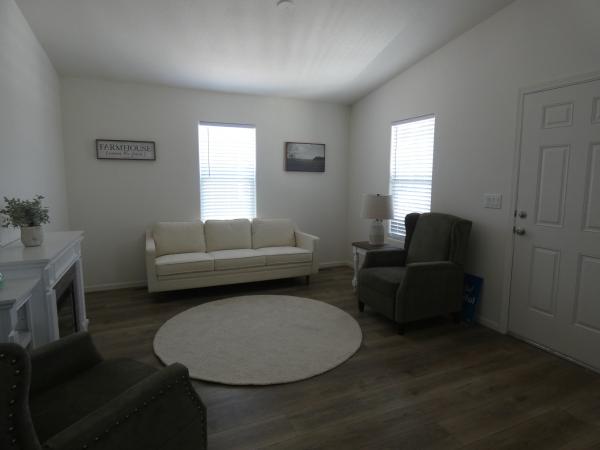 2025 Champion SRE2844PC Mobile Home