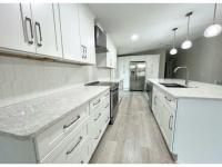 1987 Barrington Manufactured Home