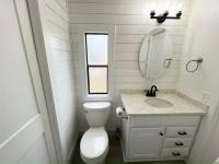 1987 Barrington Manufactured Home
