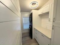 1987 Barrington Manufactured Home