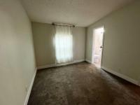 1987 Barrington Manufactured Home