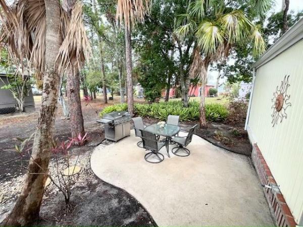 1987 Barrington Manufactured Home