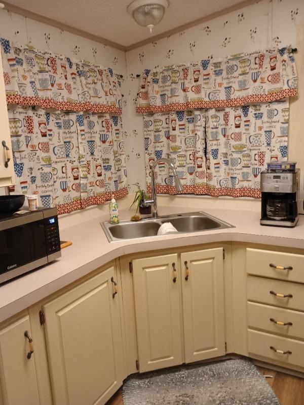 1996 Jacobsen Manufactured Home