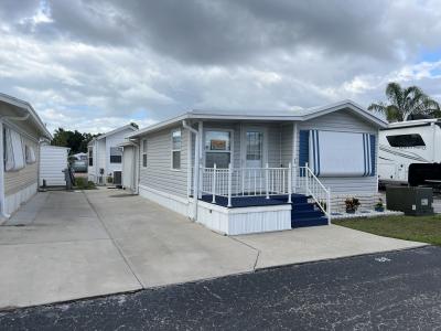 Photo 2 of 9 of home located at 37251 Chancey Road 086 Zephyrhills, FL 33541