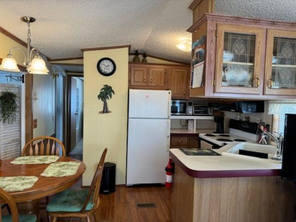 1993 DEST 1234 Mobile Home