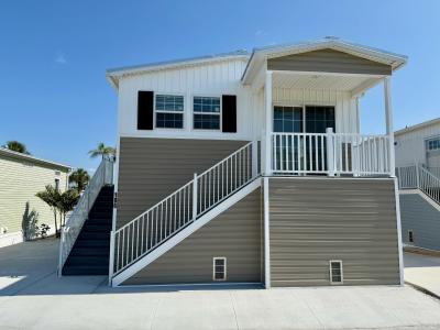 Photo 2 of 4 of home located at 19333 Summerlin Rd #186 Fort Myers, FL 33908