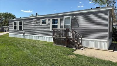Mobile Home at 101 Vermillion Est Pontiac, IL 61764