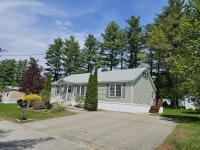 2006 Burlington 27x48 Mobile Home