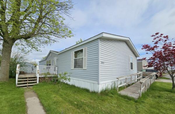 1999 Redman Horizon Mobile Home