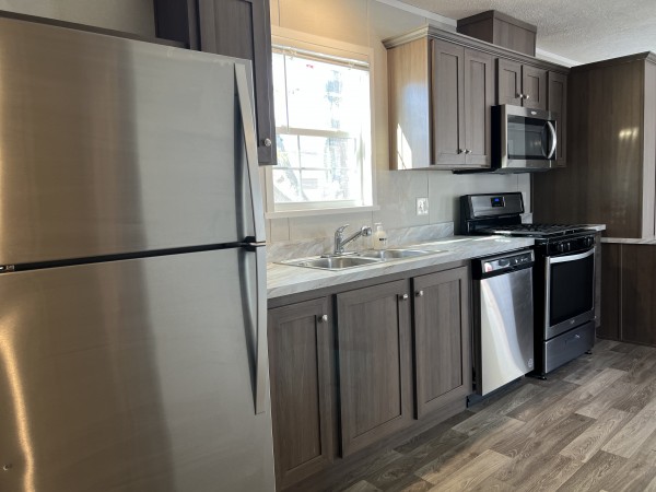 Photo 1 of 2 of home located at 415 Nevada Belleville, MI 48111