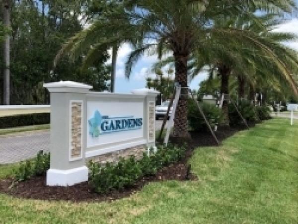1999 Palm Harbor Mobile Home