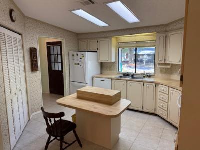 Photo 5 of 6 of home located at 401 Knot Way Deltona, FL 32725
