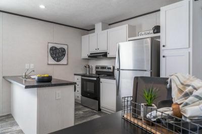 Mobile Home at Lot 9 1000 East Kenzie Street Riverton, IL 62561