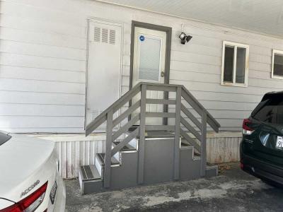 Photo 5 of 28 of home located at 18555 Roberts Rd Sp # 1 Desert Hot Springs, CA 92241