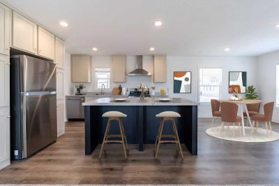 Photo 3 of 8 of home located at 601 N Kirby St Spc 367 Hemet, CA 92545