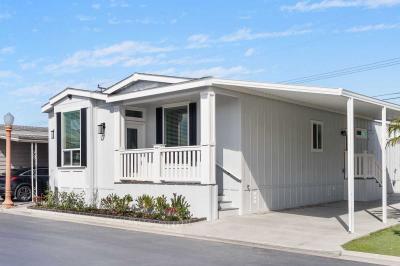Photo 3 of 19 of home located at 19009 S. Laurel Park Rd. #186 Rancho Dominguez, CA 90220