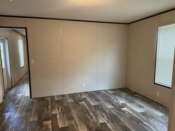 2022 Skyline CHPR-1676H32P01 Manufactured Home