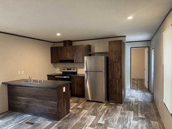 2022 Skyline CHPR-1676H32P01 Manufactured Home