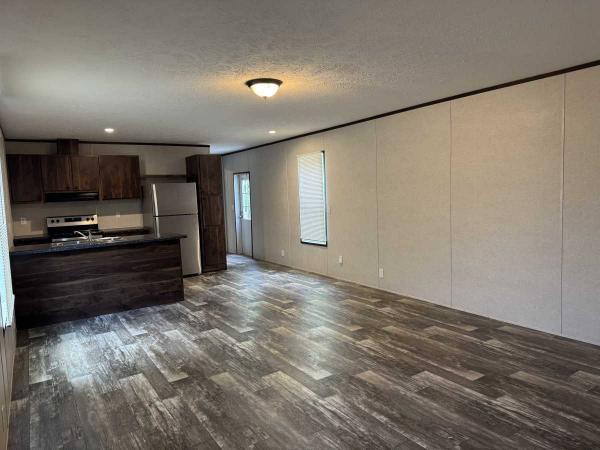 2022 Skyline CHPR-1676H32P01 Manufactured Home