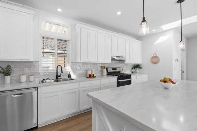 Photo 5 of 24 of home located at 15621 Beach Blvd. #19 Westminster, CA 92683