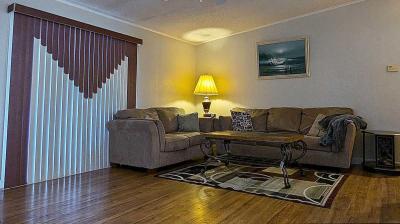 Photo 2 of 8 of home located at 108 Maple Lane Lake Helen, FL 32744