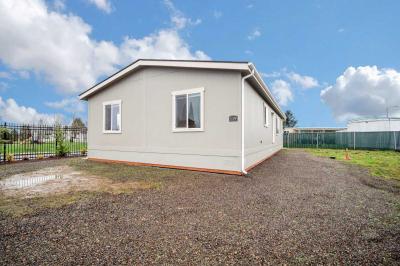 Photo 2 of 19 of home located at 2232 42nd Ave SE Dr Sp.119 Salem, OR 97317