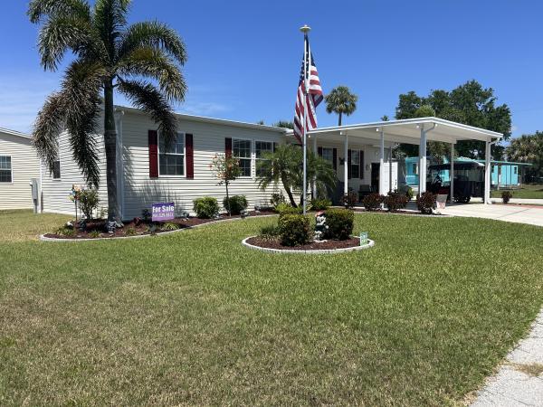 Photo 1 of 2 of home located at 226 Dordercht St Ellenton, FL 34222