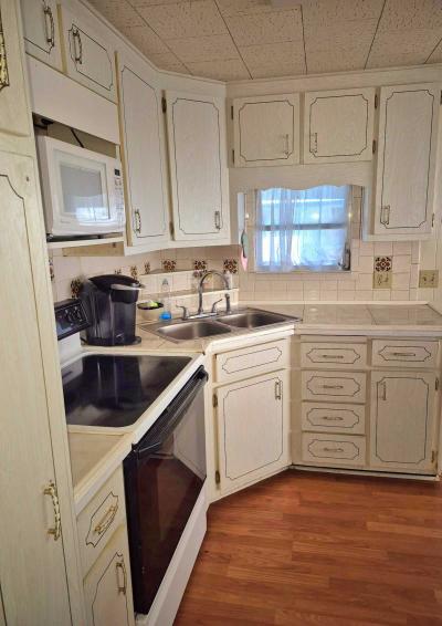 Photo 2 of 20 of home located at 6372 126th Ave N Largo, FL 33773