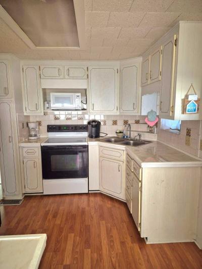 Mobile Home at 6372 126th Ave N Largo, FL 33773