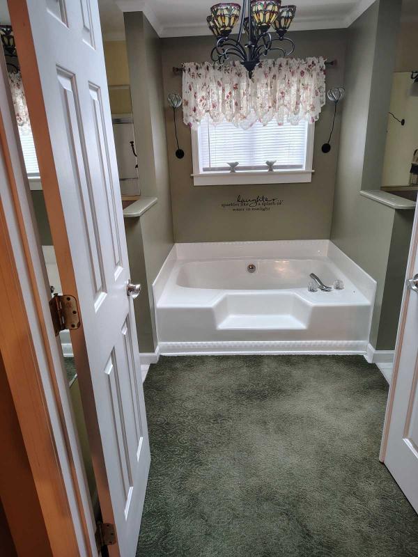 2002 Virginia Ponderosa Mobile Home