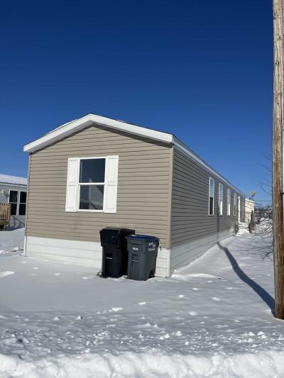 Photo 4 of 17 of home located at 4015 Tower Avenue #503 Superior, WI 54880