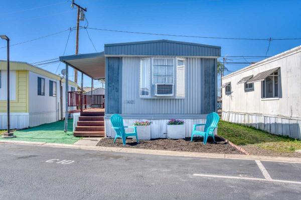 1983  Mobile Home For Sale