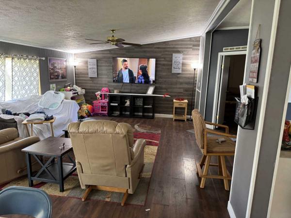 2000 Chief Manufactured Home