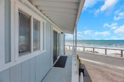 Photo 2 of 8 of home located at 416 4th Avenue Pacifica, CA 94044