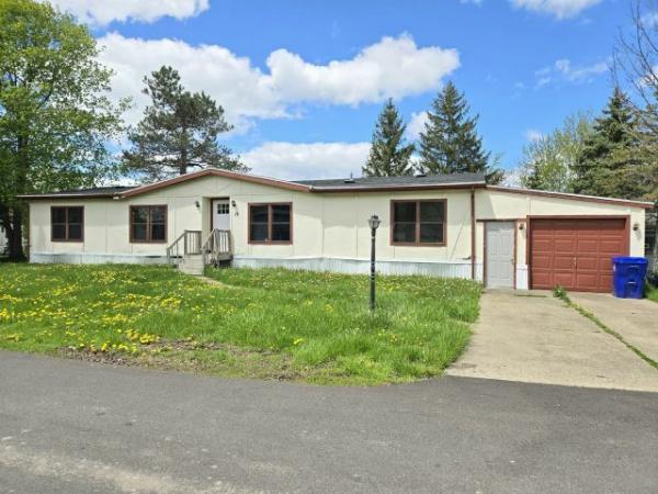 Photo 1 of 2 of home located at 19 Vibernum Drive Hamburg, NY 14075