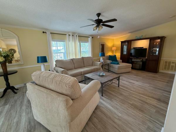 1989 Rane RCH15 Mobile Home