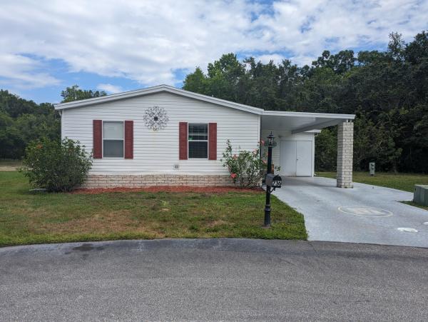 Photo 1 of 2 of home located at 736 Gladiola Dr Auburndale, FL 33823
