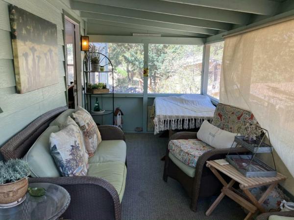 1980 Sunburst Cavco Manufactured Home