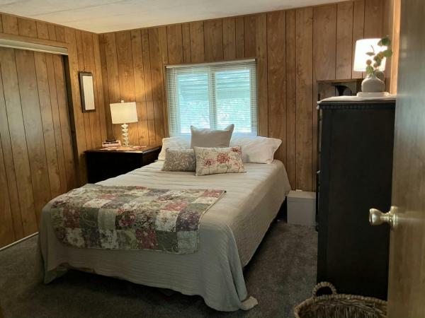 1980 Sunburst Cavco Manufactured Home