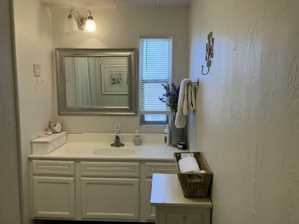 1980 Sunburst Cavco Manufactured Home