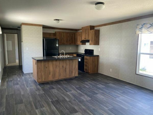 2023 Live Oak Homes Mobile Home For Rent