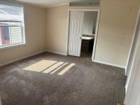 2001 Lincoln Park Mobile Home