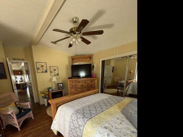 1988 UNK 48980989 Mobile Home