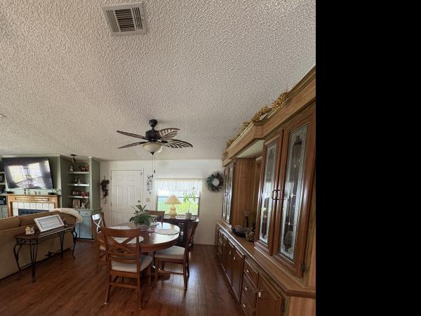 1988 UNK 48980989 Mobile Home